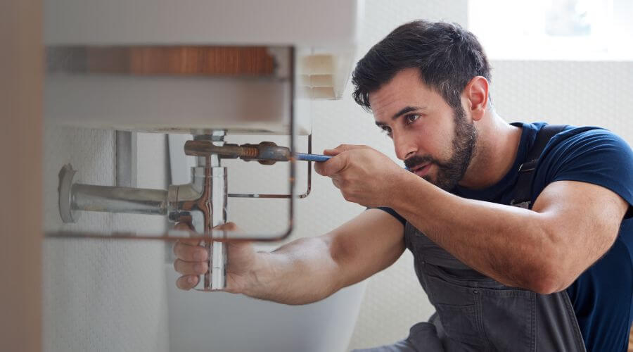 Expert burst pipe repair services in Stover, MO